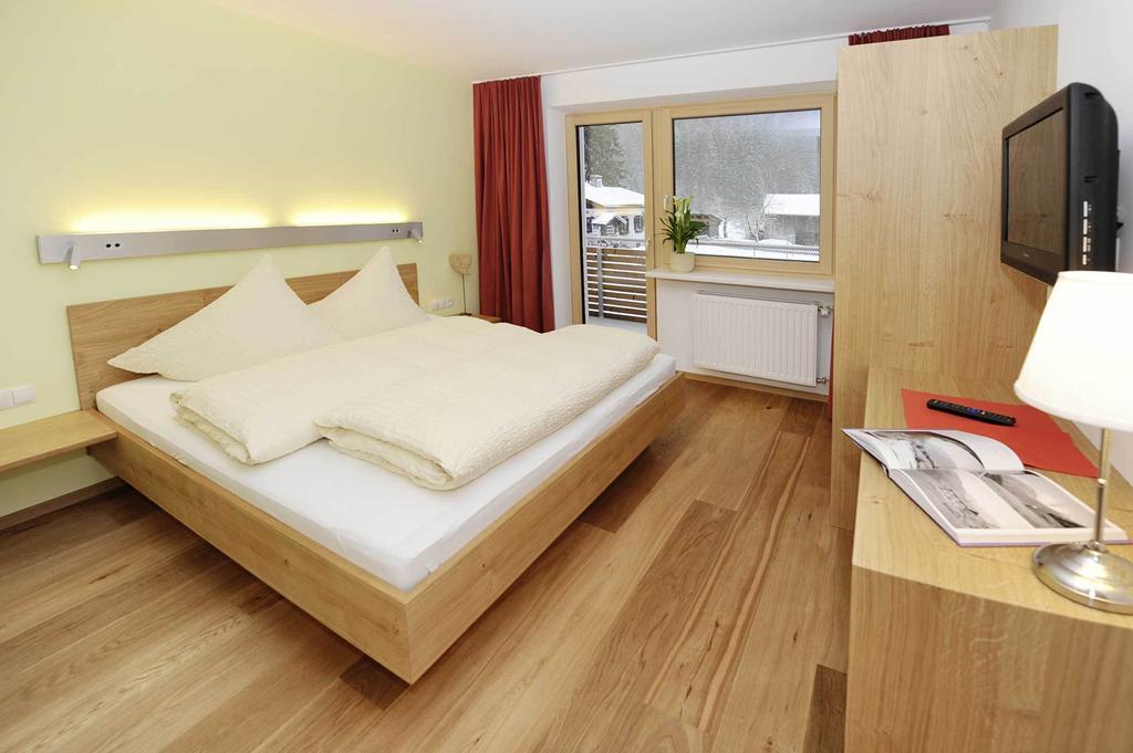 Valbella Bed & Breakfast Partenen Habitación foto